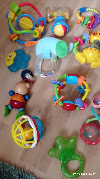 Grzechotki gryzaki rozne