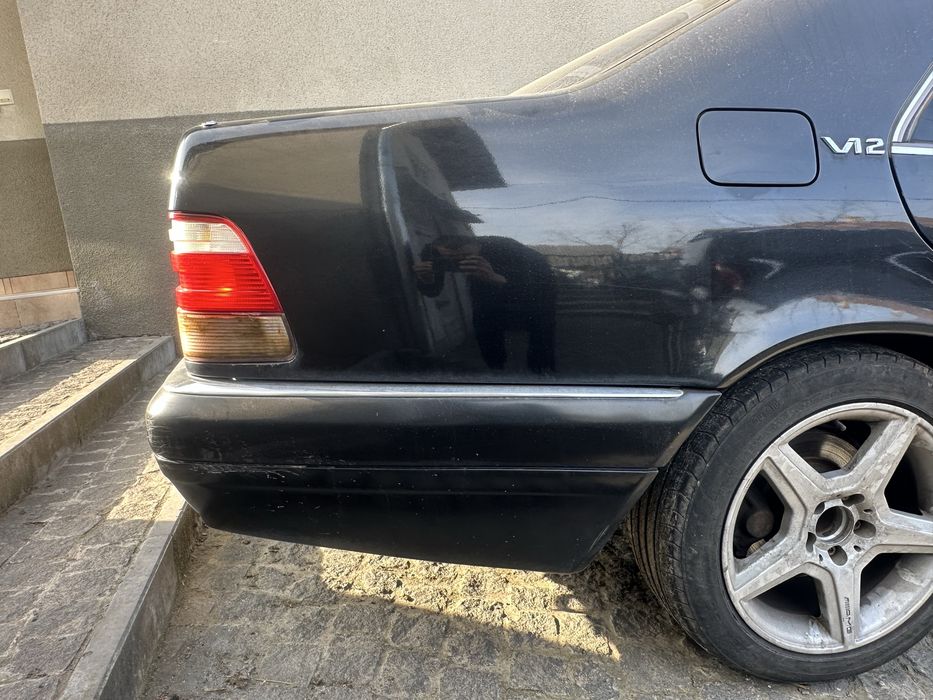 Задній бампер  Mercedes W140 чорний