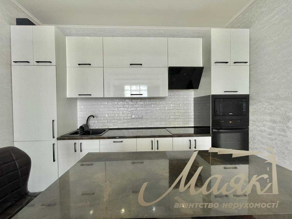 3кімн.квартира в ЖК Лермонтова, 4/14