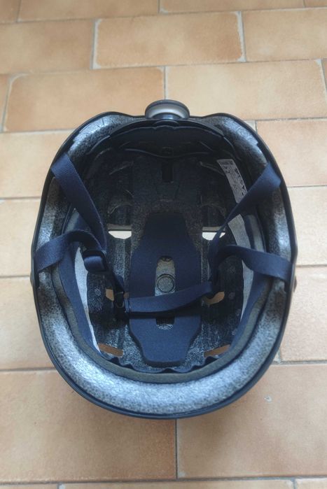 Capacete para trotinete, bicicleta, BTT, etc...
