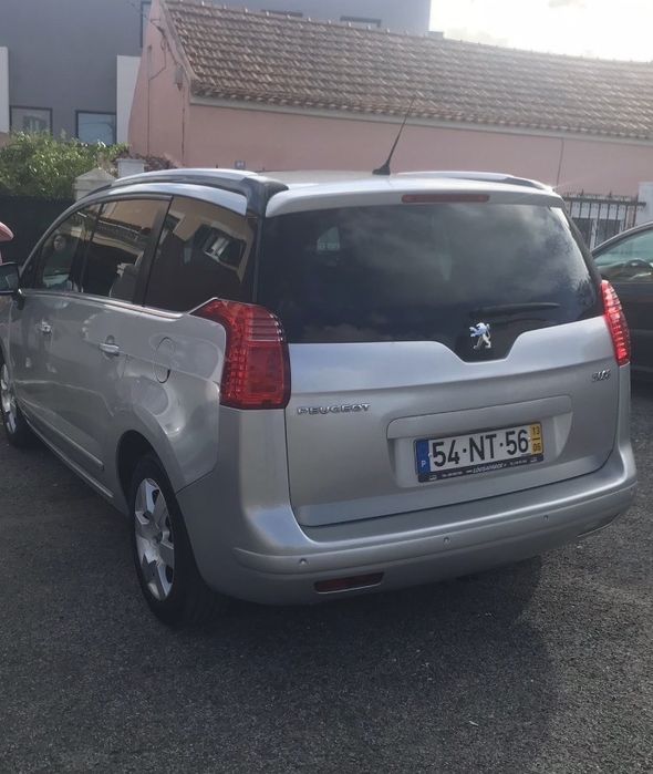 Peugeot 5008 ano 2013