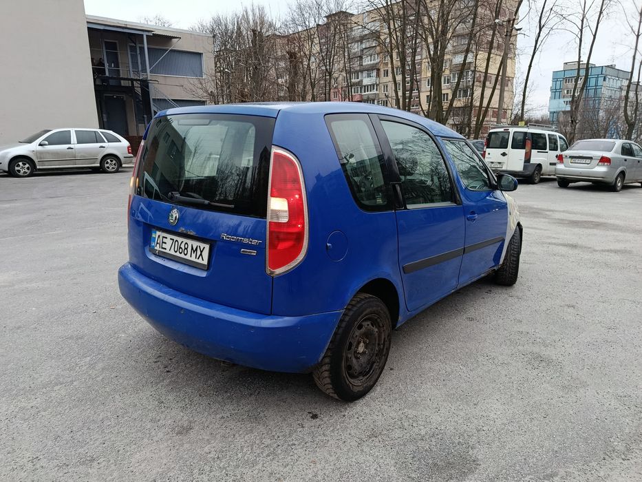 Skoda Roomster 1,4 газ бензин