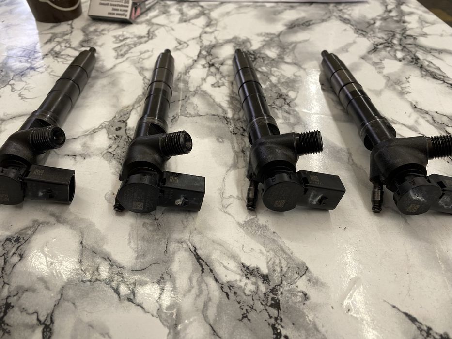 Форсунки Delphi 1,6 tdi  04L130277BF