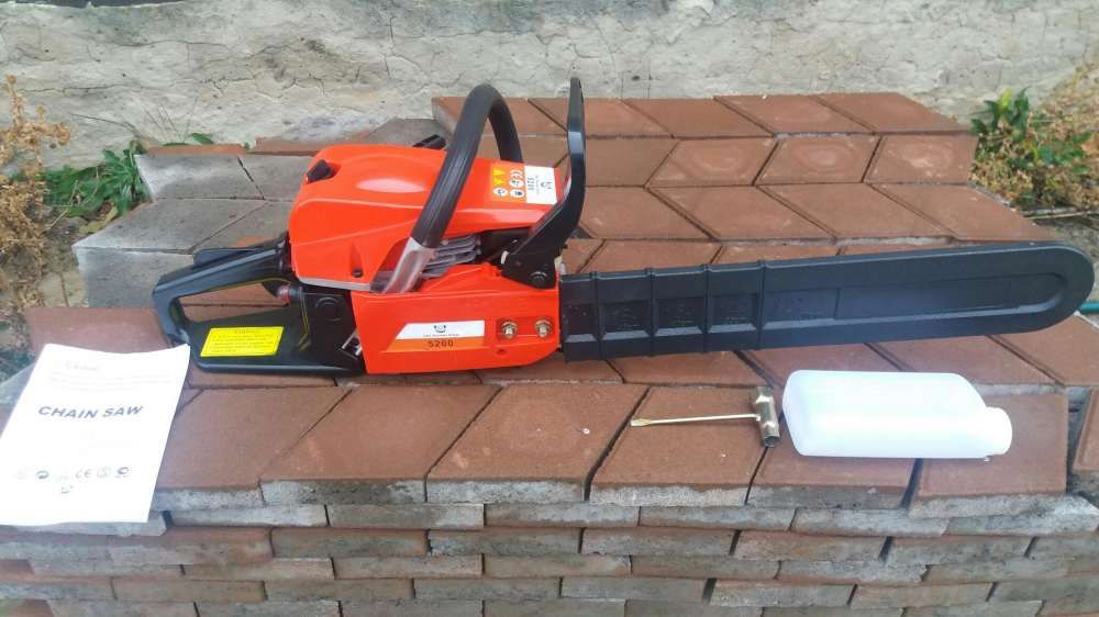 Бензопила Vertriebs GmbH 5200 Германия