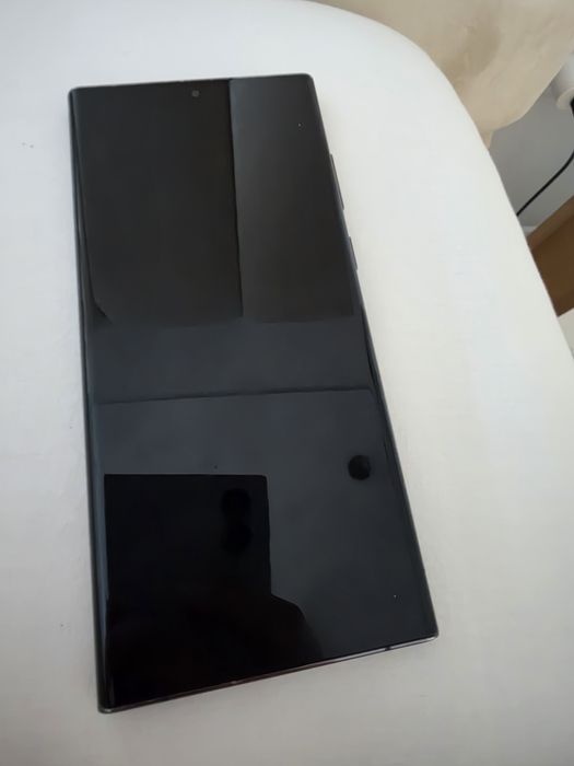 Samsung  galaxy  s22 ultra