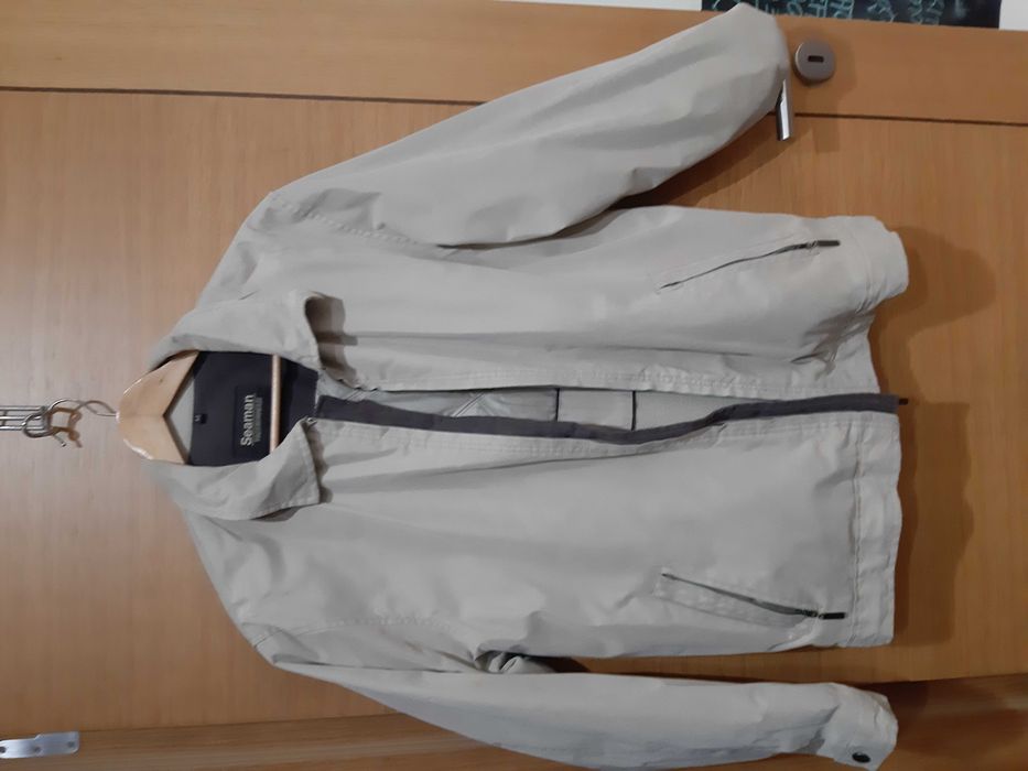 Casaco creme. Tamanho M. Marca Seaman