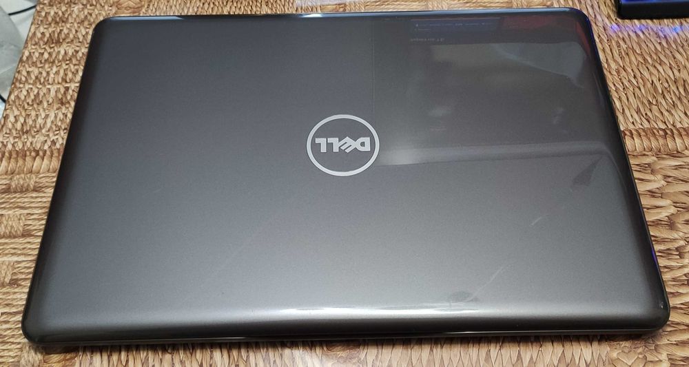 Продам ноутбук Dell