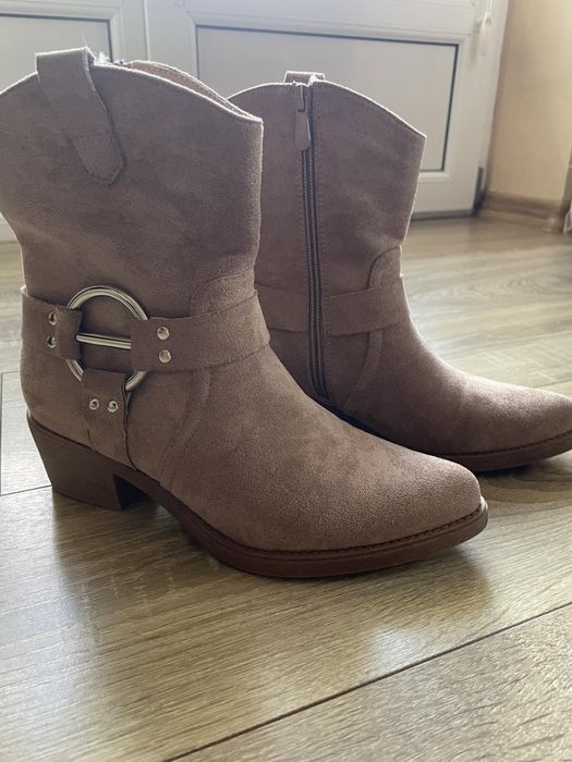 Ковбойки жіночі замшеві