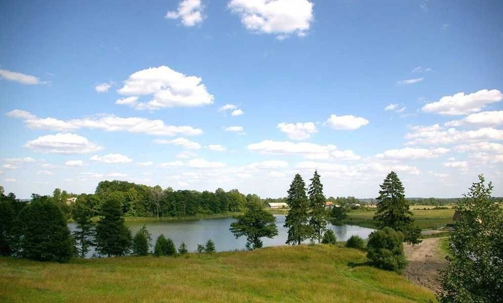 Duża działka z linia brzegowa jeziora 50 ha | Mazury