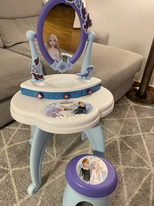 Toucador frozen