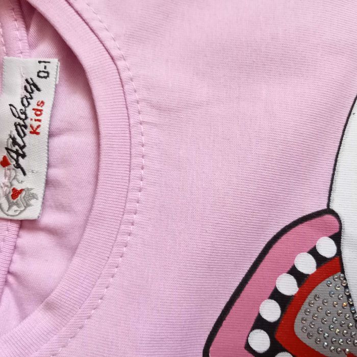 Nowy komplet niemowlęcy