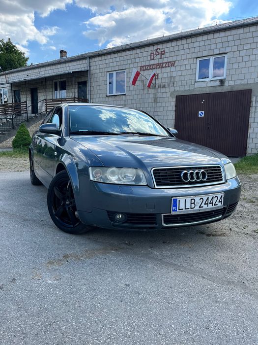 Audi a4b6 2.5 quattro