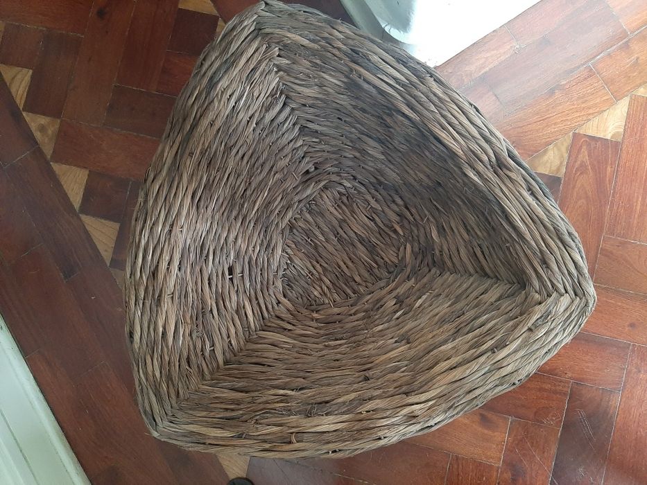 Fruteira em vime