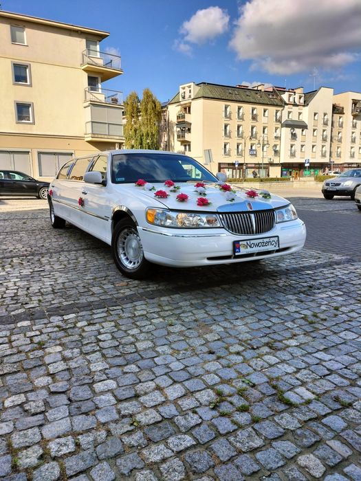 Wynajem limuzyny, Auto do ślubu, samochody weselne,