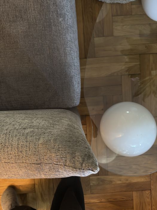 Stolik Picco the Finder biale kule szklo hartowane design polski