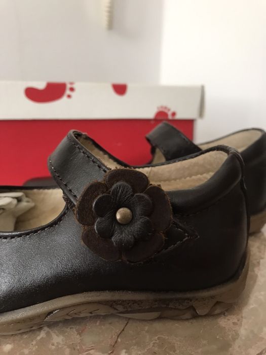 Sapatos Castanhos em Pele
