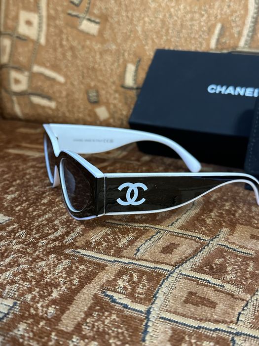 Okulary Chanel damskie z pudełkiem
