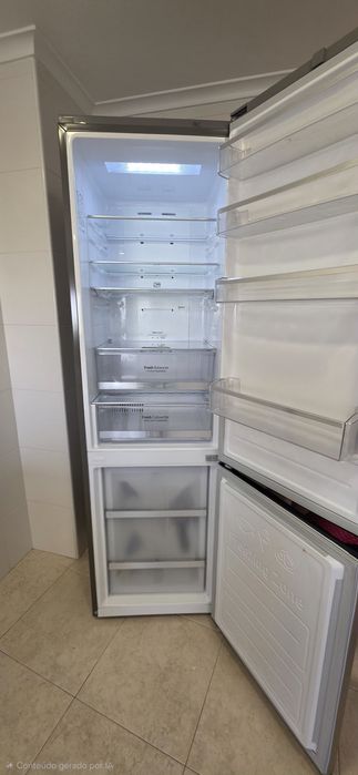 Frigorífico Combinado LG GBB60NSFFS (No Frost - 200 cm - 343 L - Inox)