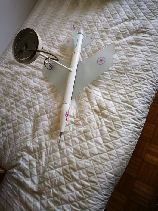 Candeeiro quarto avião jacto