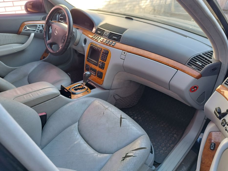 Mercedes Benz s500 w220 long