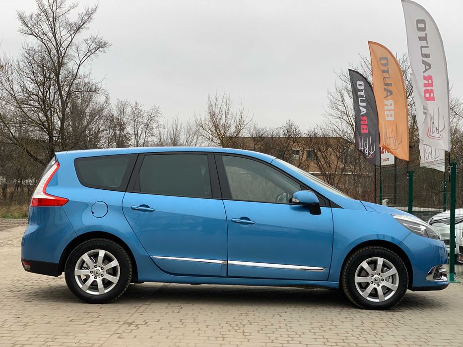 Renault Grand Scenic 2013