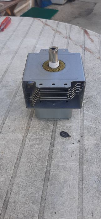 Magnetron para microondas