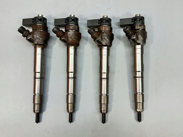 Форсунка 04L130277AC  BERU - PSG007 Skoda 04L130764C  VW 2.0TDI