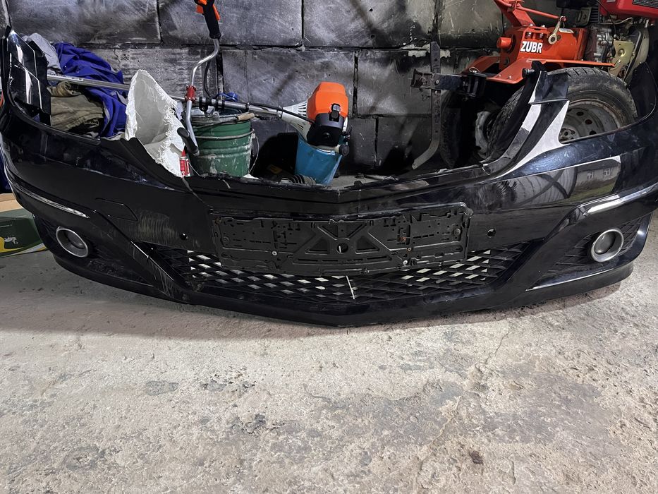 Бампер Mercedes B170 W245 під рихтовку