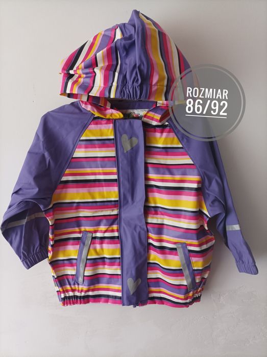 Kolorowa kurtka przeciwdeszczowa z kapturem 86/92