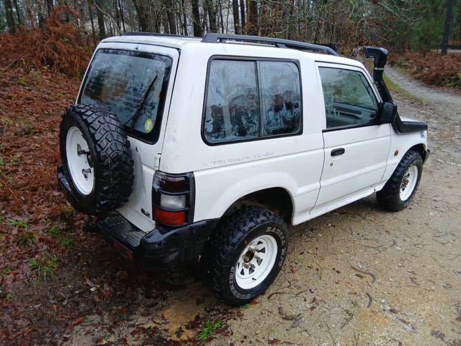 Mitsubishi pajero mk2 2.5td
