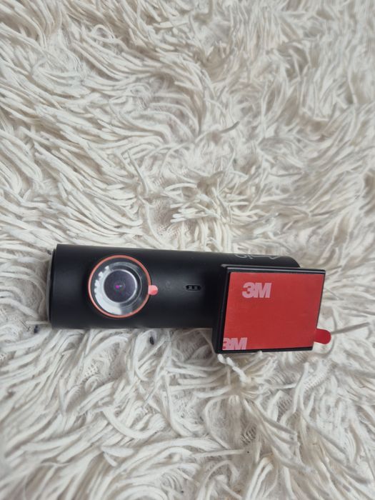 Kamerka Mio MiVue j30