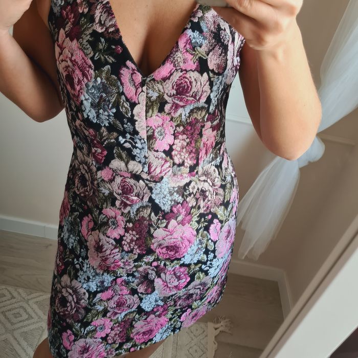 Sukienka na wesele połowinki 100dniowke