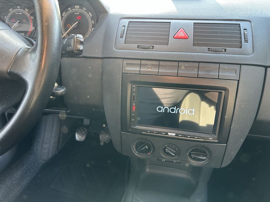 Skoda Fabia 1.2 gasolina