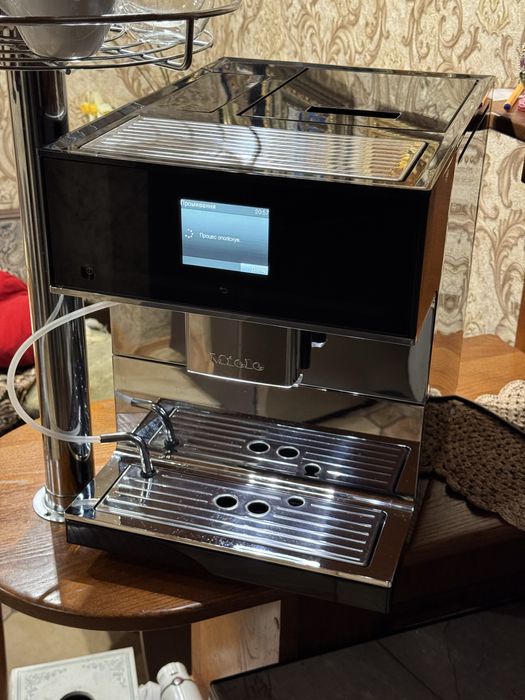 Miele CM 7500 – окремо стояча кавова машина преміум класу