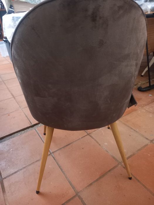 Cadeiras novas em tecido