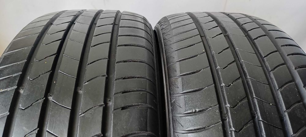 2X 215/55R18 95H Kumho Ecsta HS51 22H1