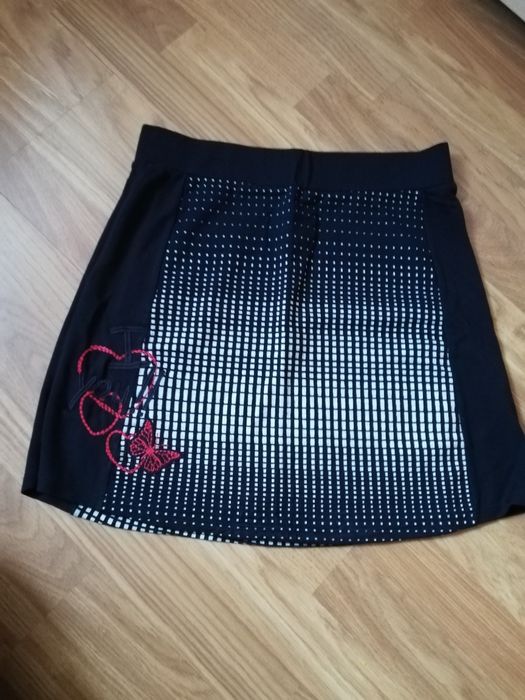 Mini saia Desigual M