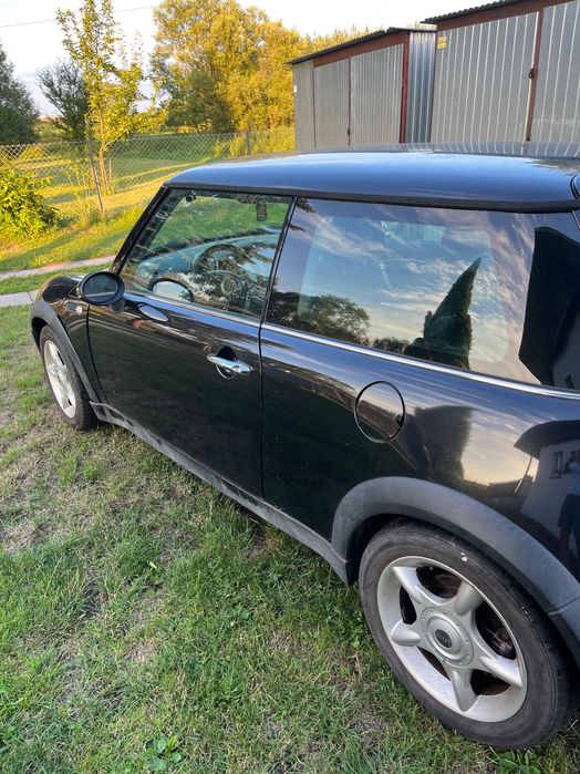 Samochód Mini cooper