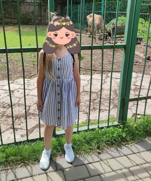 Сукня для дівчинки