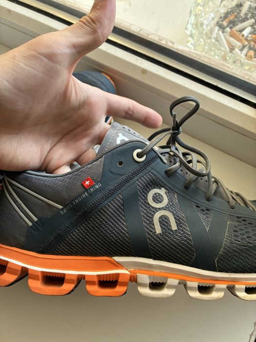 On Running Cloudflow кроссовки оригинал (43, 28 см )