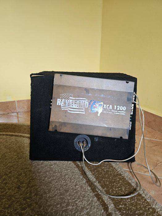 Сабвуфер JBL 1000