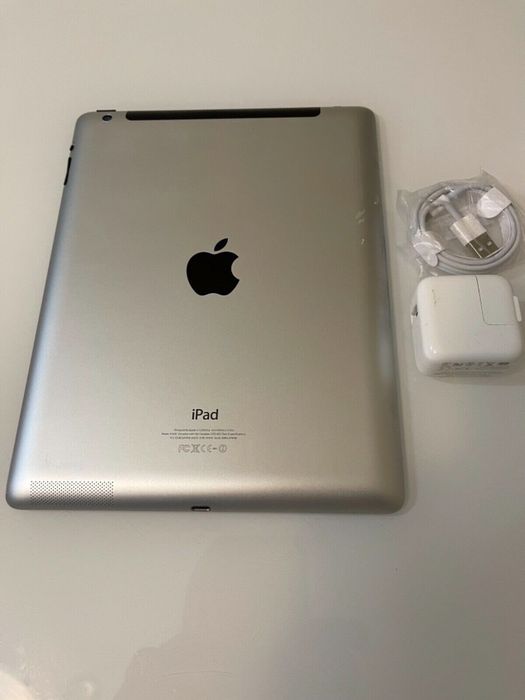 Планшет Apple iPad 4th Gen, Wi-Fi, 9.7экран , цвет  - Black