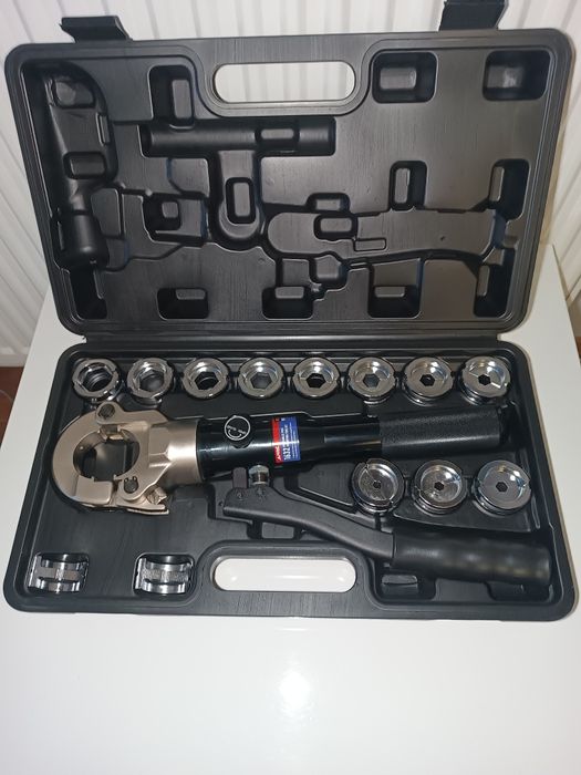 Praska hydrauliczna do kabli , rur , itp