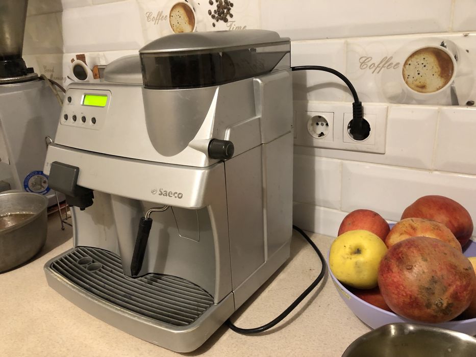 Кавоварка saeco