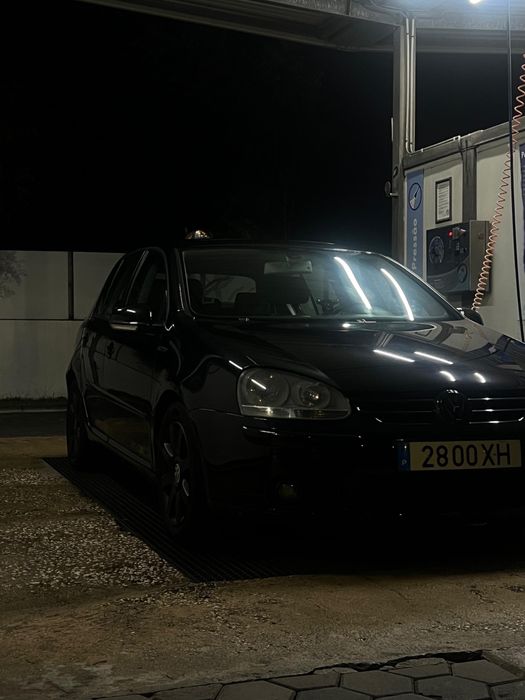 Golf V 2004 / 1.6 fsi