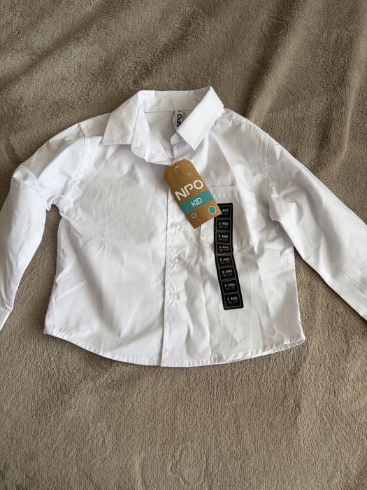 Продаю речі на хлопчика 98-104 одним пакетом .