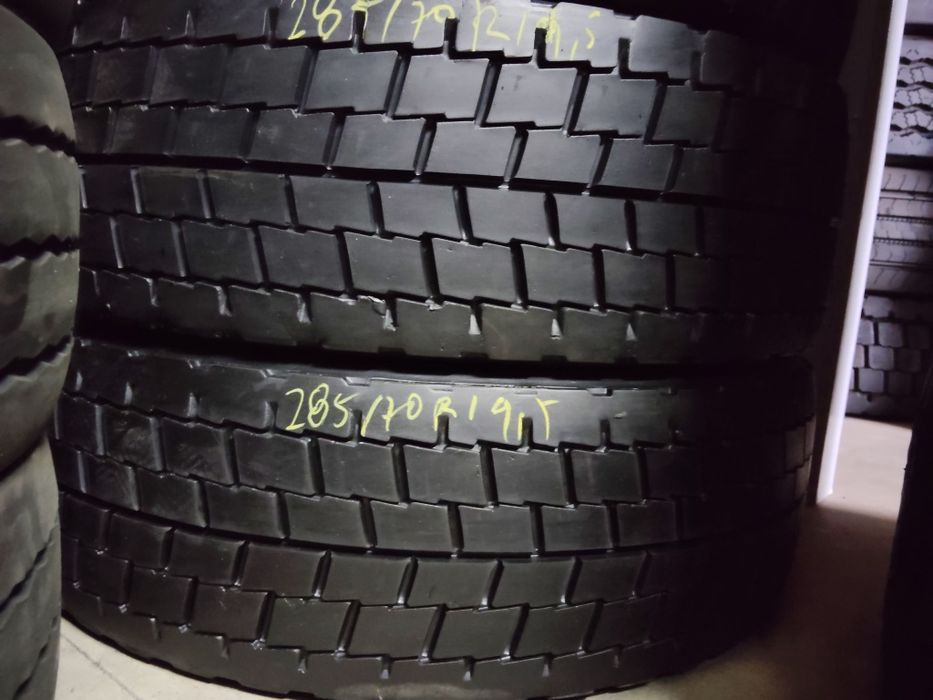 285/70R19,5 usados tração