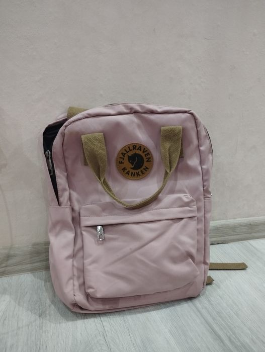 Шкільний рюкзак Fjallraven Kanken, рожевий, стан супер, нюанс