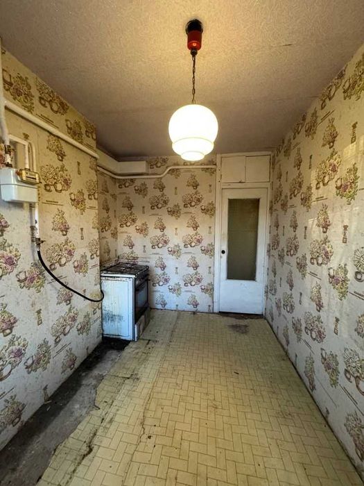 Продам 2 к квартиру на Ж/М Тополь 2 Сильпо