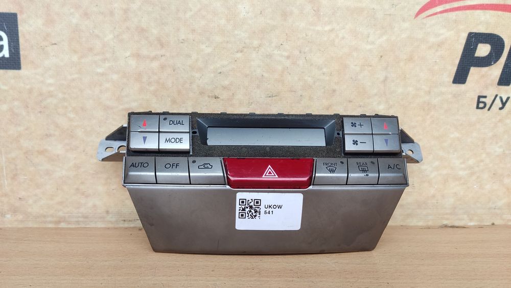 Subaru Outback 2009-2014 Блок управления климатконтролем 72311AJ030
